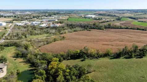 73.43 Acres Old Highway Dubuque IA 52001