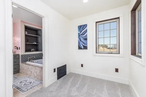 2189 Tuscany Ridge Dubuque IA 52002