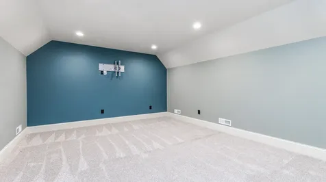 2189 Tuscany Ridge Dubuque IA 52002