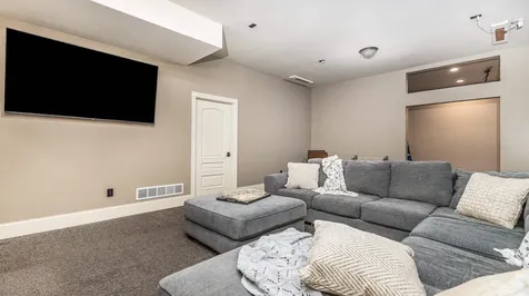 2189 Tuscany Ridge Dubuque IA 52002