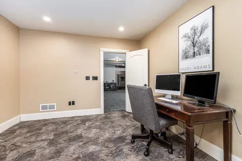 2189 Tuscany Ridge Dubuque IA 52002