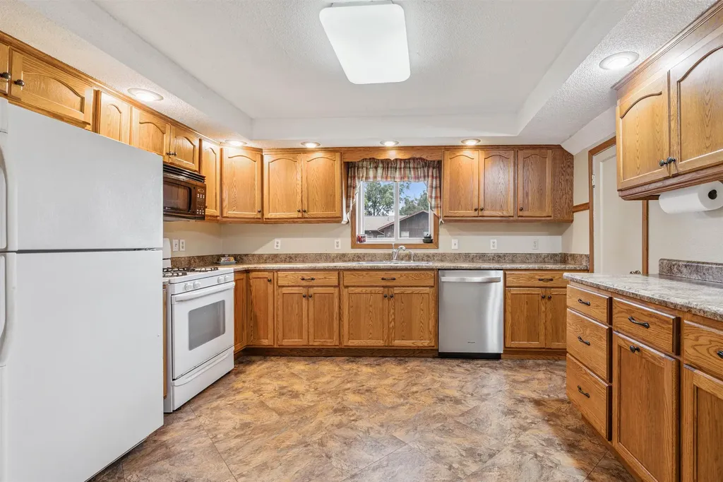 708 N Franklin Manchester IA 52057