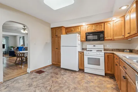 708 N Franklin Manchester IA 52057