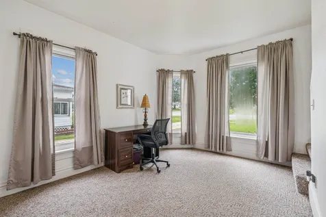 708 N Franklin Manchester IA 52057
