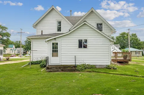 708 N Franklin Manchester IA 52057