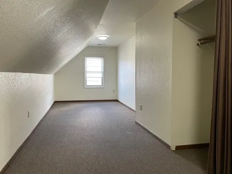2575 Jackson Dubuque IA 52001