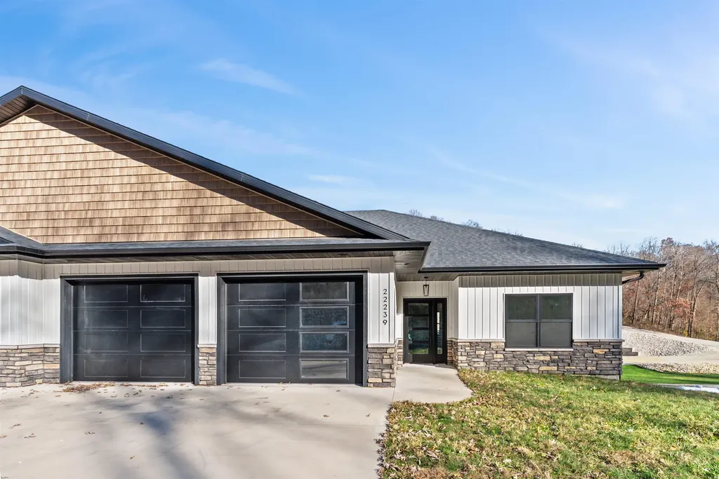 22239 255th Delhi IA 52223-0000
