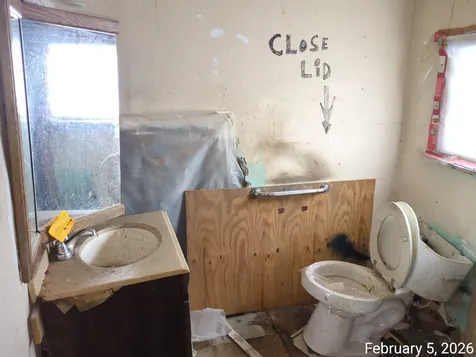 212 Park Worthington IA 52078