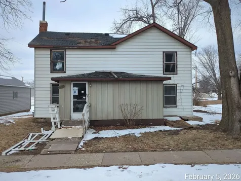 212 Park Worthington IA 52078