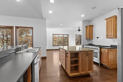 26236 213th Delhi IA 52223-0000