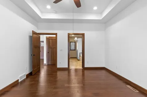 26236 213th Delhi IA 52223-0000