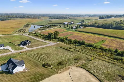 Lot 20 & 21 Oakland Ridge Dubuque IA 52003