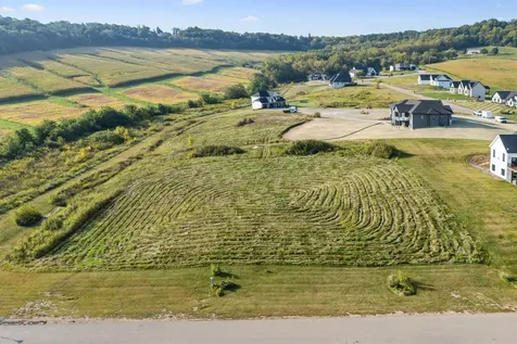 Lot 20 & 21 Oakland Ridge Dubuque IA 52003