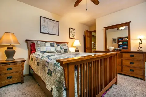 26363 212th Delhi IA 52223