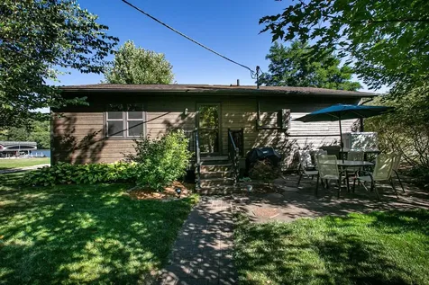 26363 212th Delhi IA 52223