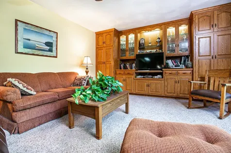 26363 212th Delhi IA 52223