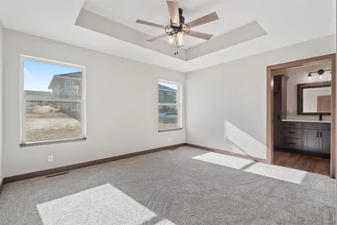 1023 Oakview Manchester IA 52057-0000
