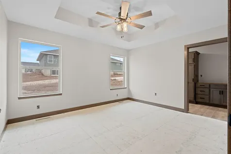 1023 Oakview Manchester IA 52057-0000