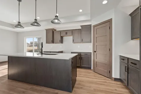 1023 Oakview Manchester IA 52057-0000