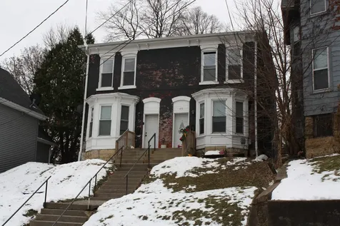 651 Caledonia Dubuque IA 52001