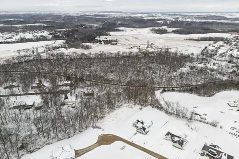 Lot 10 Timber Ridge Estates Dubuque IA 52001