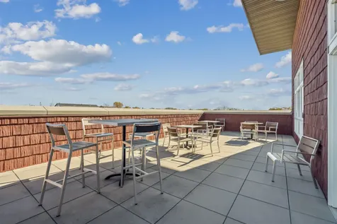 120 Twin Steeples Circle NE #307 Dyersville IA 52040