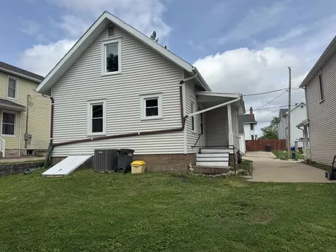 757 Roberts Dubuque IA 52001