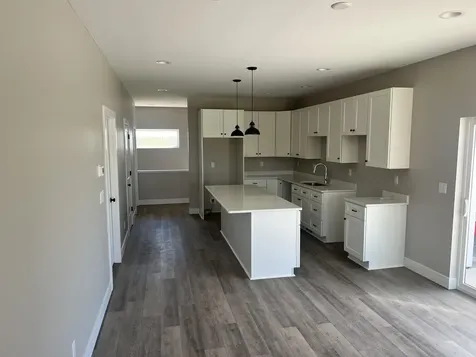 2484 Tiffany Dubuque IA 52001