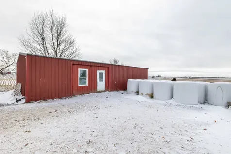 2405 Pheasant Hopkinton IA 52237