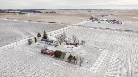 2405 Pheasant Hopkinton IA 52237