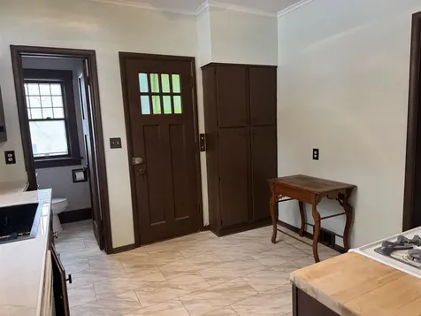 660 Alta Vista Dubuque IA 52001