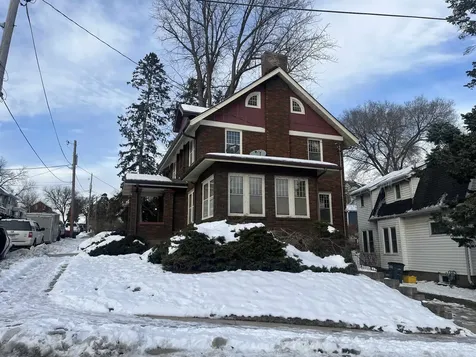 660 Alta Vista Dubuque IA 52001