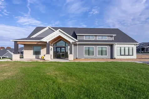 4459 Ewing Dubuque IA 52002