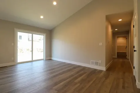 227 Olympic Heights Dubuque IA 52001