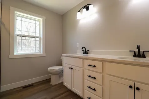 227 Olympic Heights Dubuque IA 52001