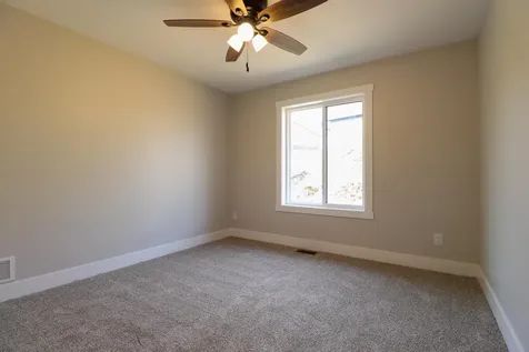 227 Olympic Heights Dubuque IA 52001