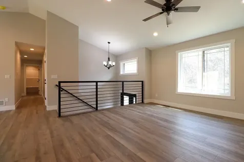 227 Olympic Heights Dubuque IA 52001