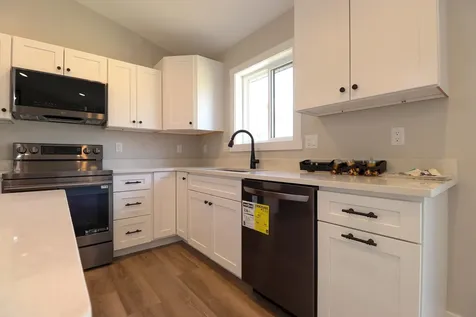 227 Olympic Heights Dubuque IA 52001