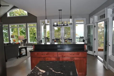 358 Blue Heron Guttenberg IA 52052