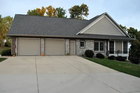 358 Blue Heron Guttenberg IA 52052