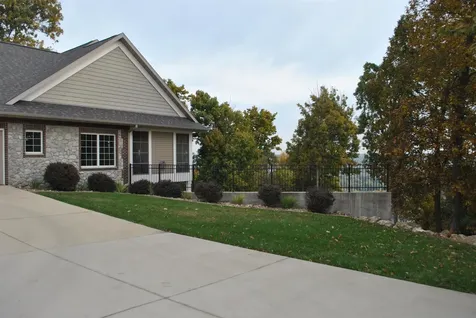 358 Blue Heron Guttenberg IA 52052