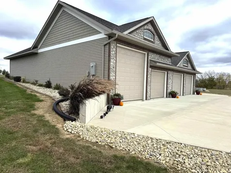 340 Blue Heron Guttenberg IA 52052