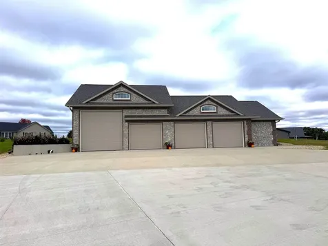 340 Blue Heron Guttenberg IA 52052