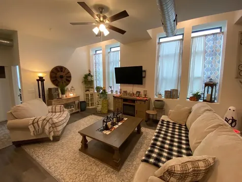 2901 Central Dubuque IA 52001