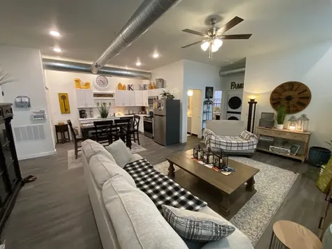 2901 Central Dubuque IA 52001