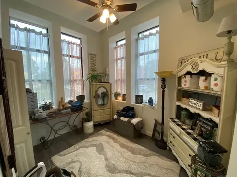 2901 Central Dubuque IA 52001