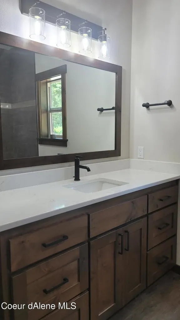 L 13 Blk 5 (lot 1) Deeter Drive Priest River ID 83856