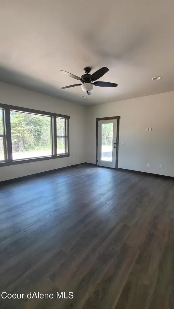 L 13 Blk 5 (lot 1) Deeter Drive Priest River ID 83856