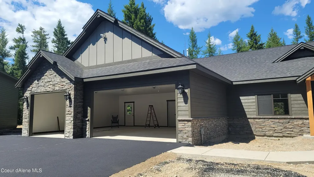 L 13 Blk 5 (lot 1) Deeter Drive Priest River ID 83856