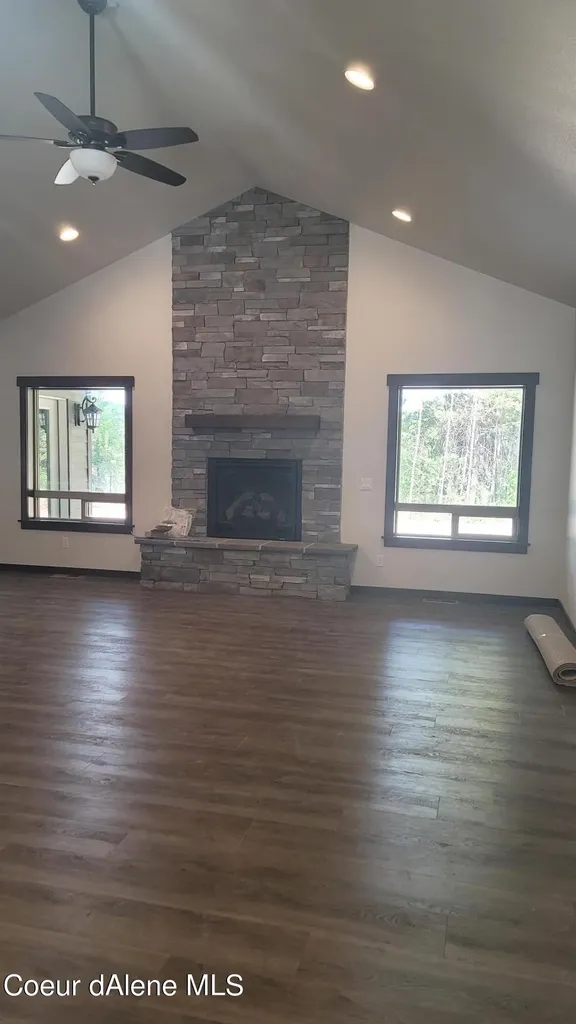 L 13 Blk 5 (lot 1) Deeter Drive Priest River ID 83856